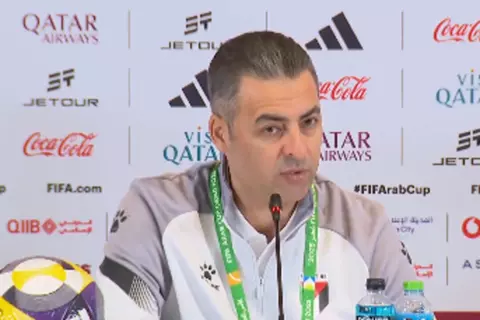 مدرب فلسطين: من يلعب على فرصتين يخسرهما.. ونعاني بدنيًا نحن وسوريا